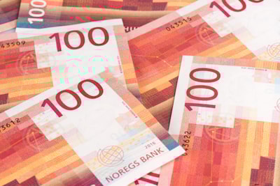 100-kronesedler
