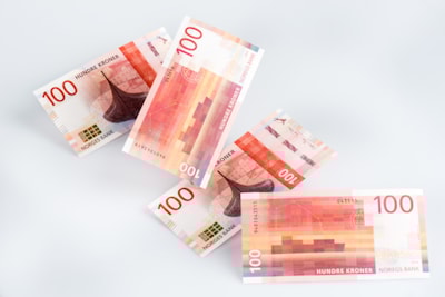 100-kronesedler